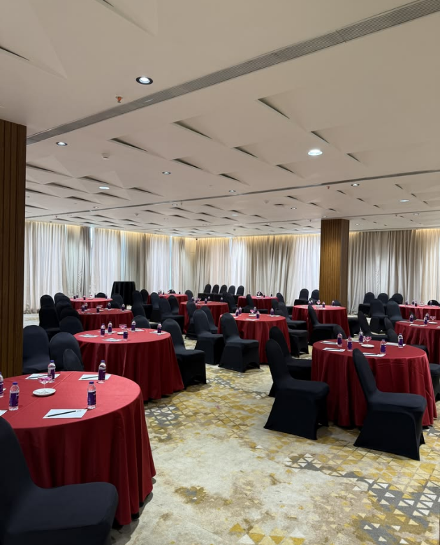 Hotel Bookings & Logistics